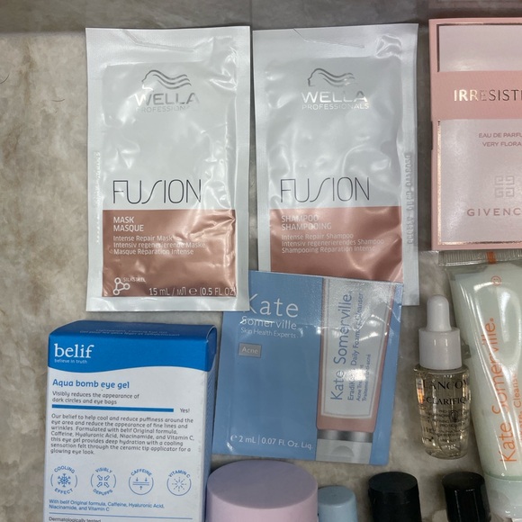 MULTIPLE BRAND NEW SKINCARE AND HAIRCARE ITEMS! NEVER USED BRAND NEW! - Picture 7 of 10